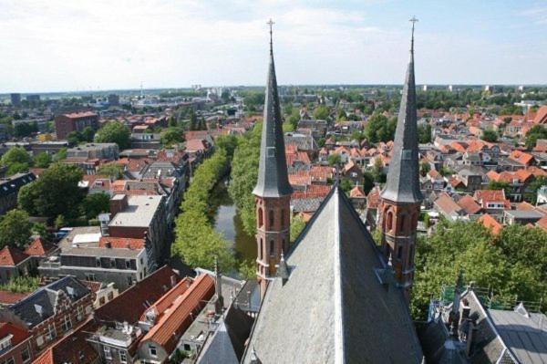 Guesthouse De Utrechtsche Dom Gouda Exterior foto