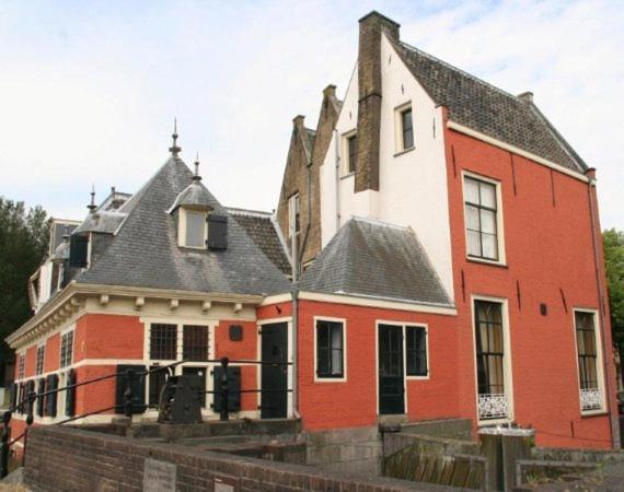 Guesthouse De Utrechtsche Dom Gouda Exterior foto