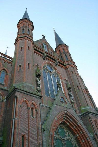 Guesthouse De Utrechtsche Dom Gouda Exterior foto
